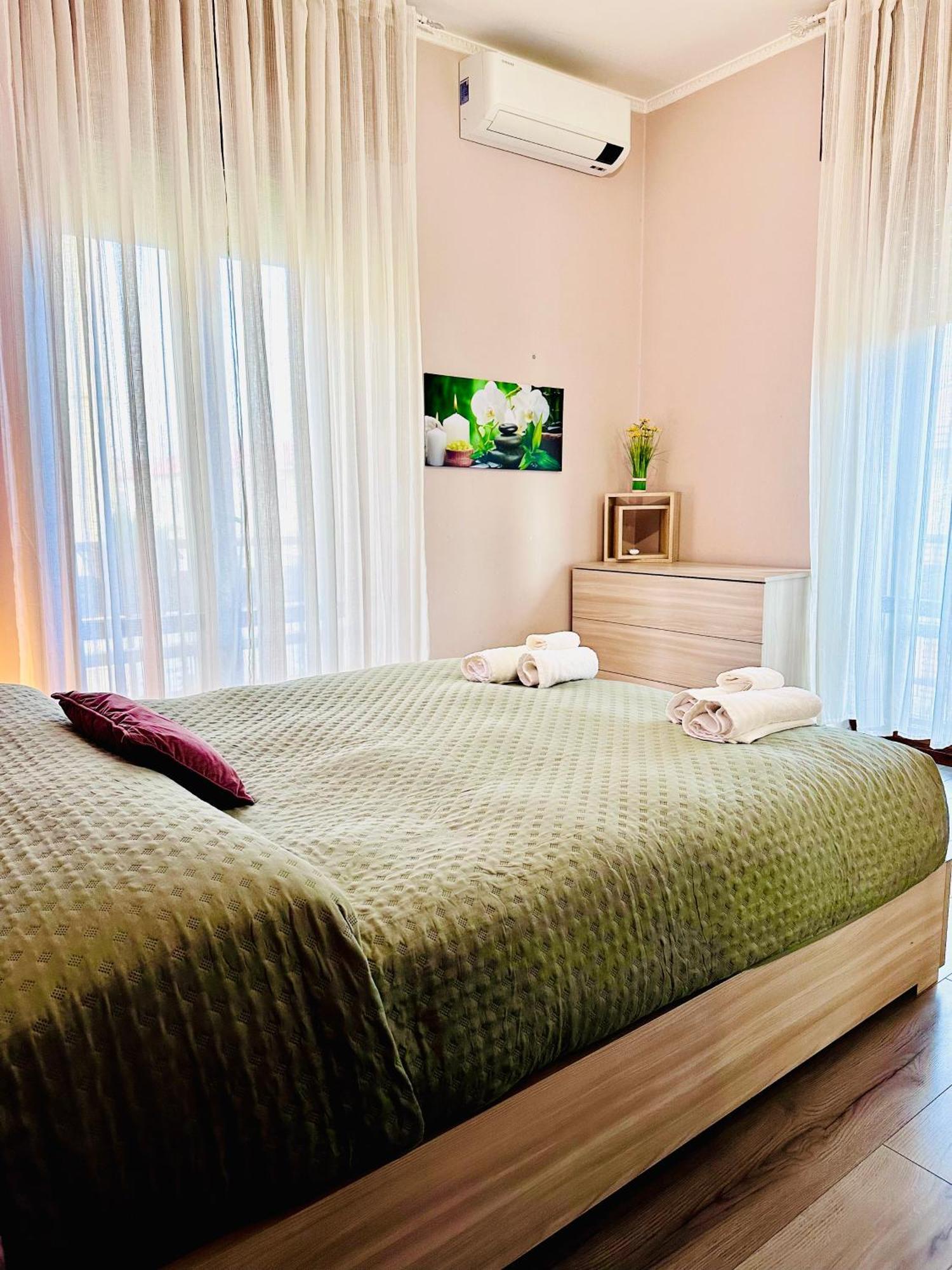 Appartamento Santa Teresa, Fiera/Centro เวโรนา ภายนอก รูปภาพ