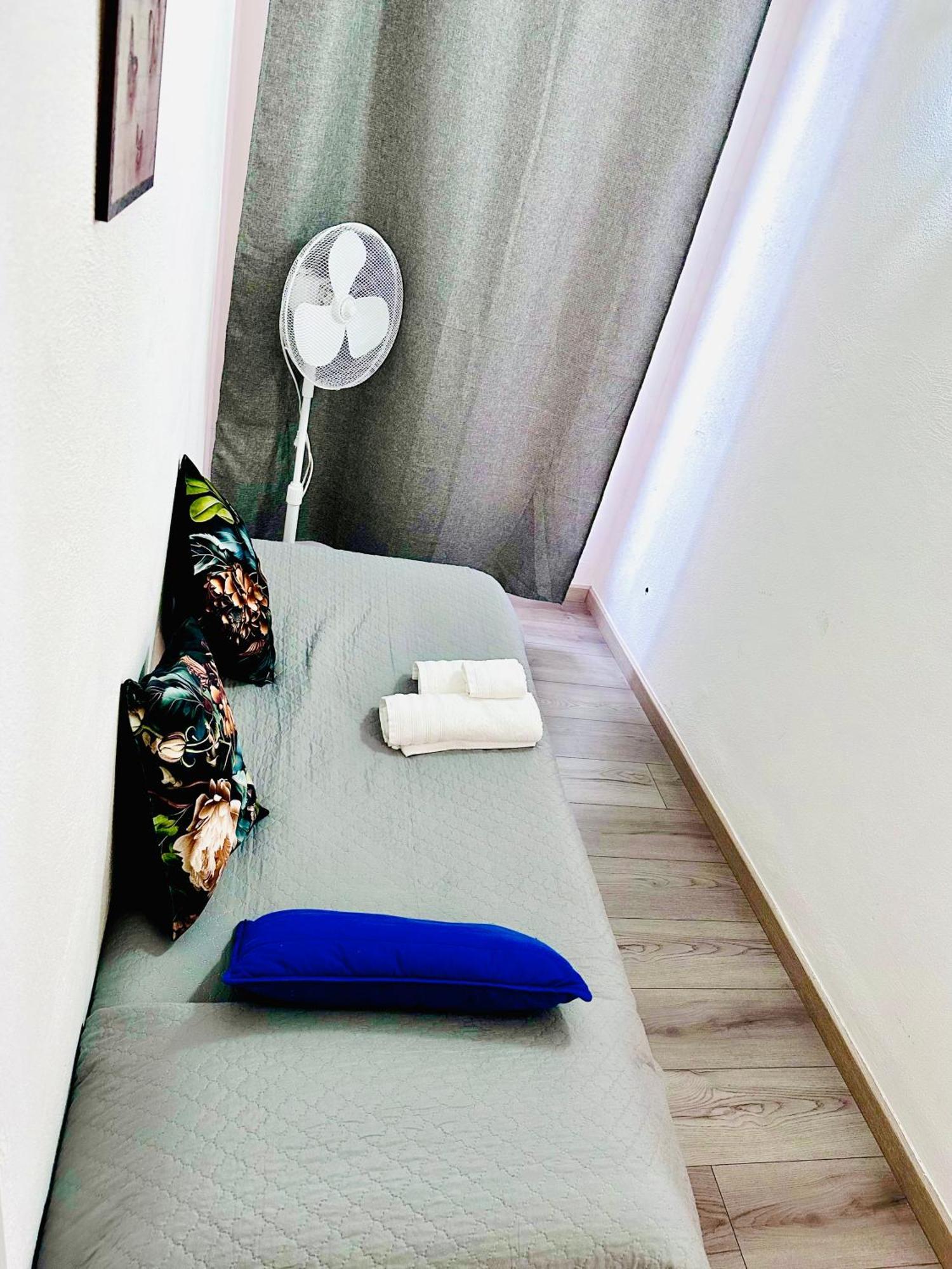 Appartamento Santa Teresa, Fiera/Centro เวโรนา ภายนอก รูปภาพ